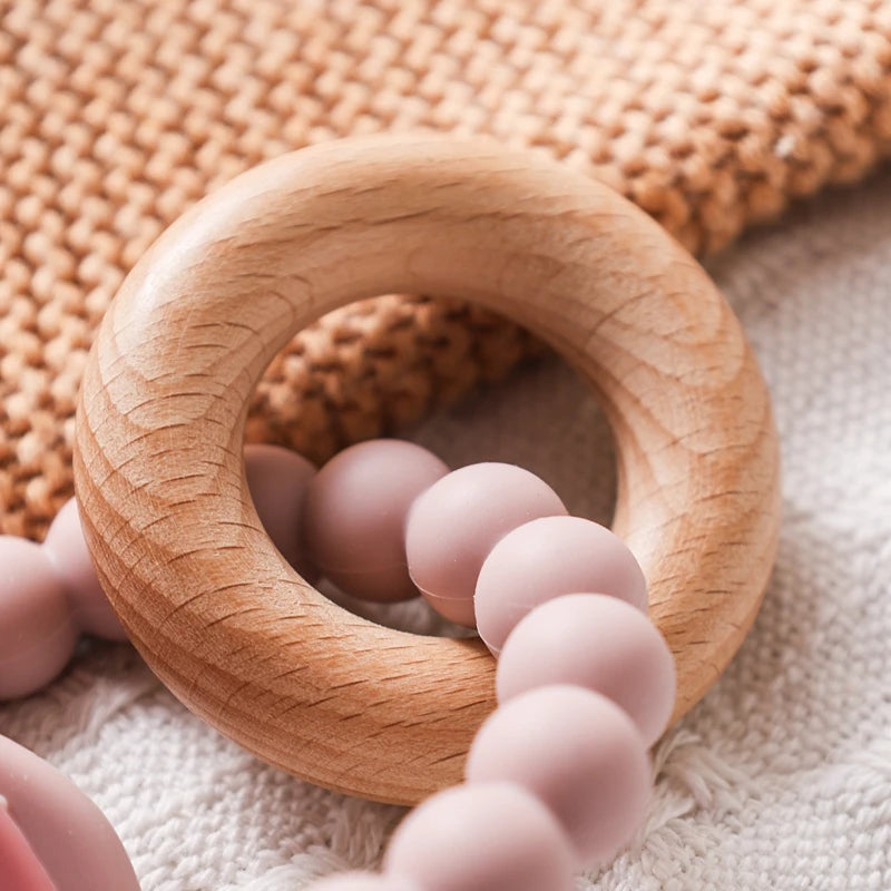 1Pc Baby Silicone Ring Teether Toys BPA Free Silicone Bracelet Rabbit Teething Toys Wooden Ring Nursing Tooth for Newborn Gift