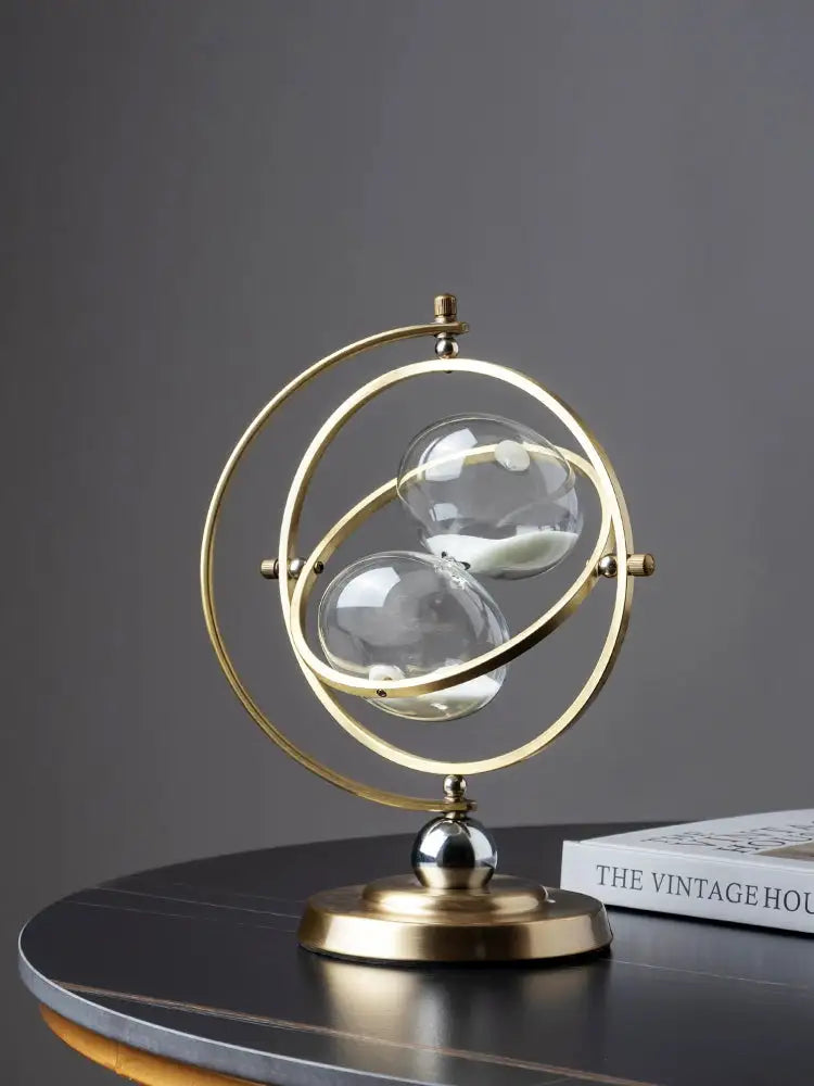 Scandinavian Earth-inspired hourglass.